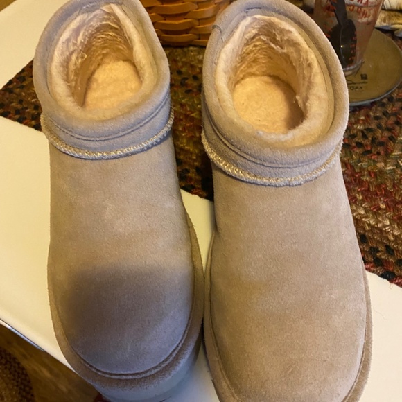 Bearpaw Retro Super shortie Bootie - Picture 2 of 8